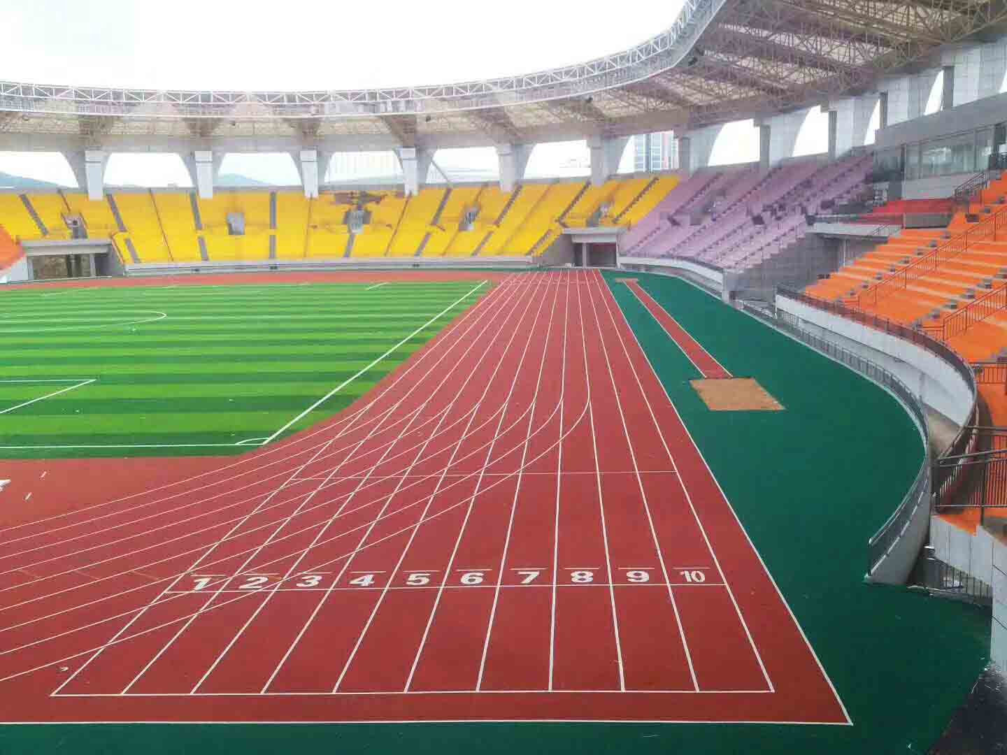 跑道类型如何选择